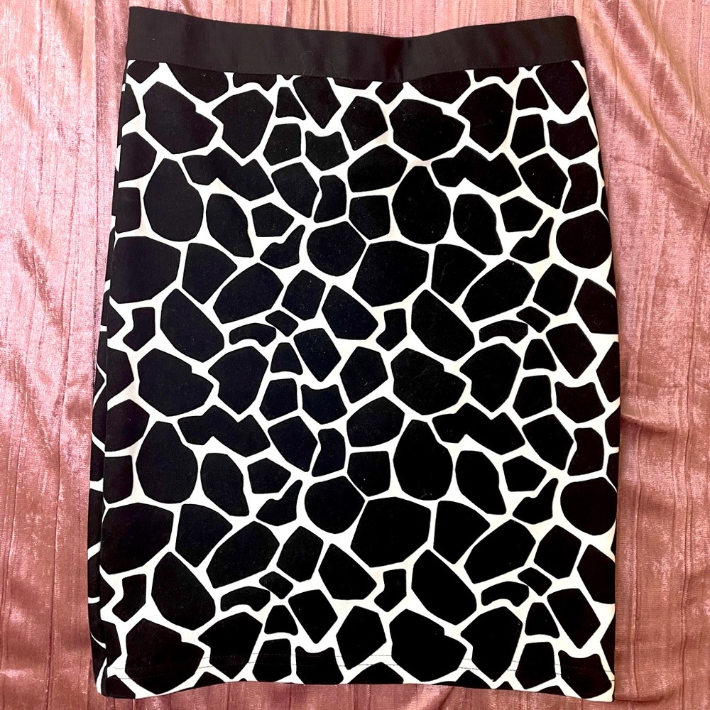 TOPSHOP SKIRT